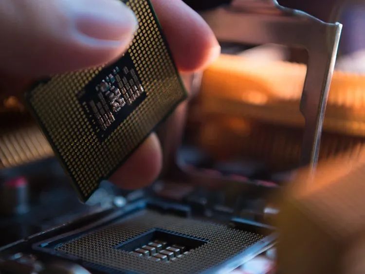 Domestic semiconductor materials have seen a simultaneous increase in both quantity and price