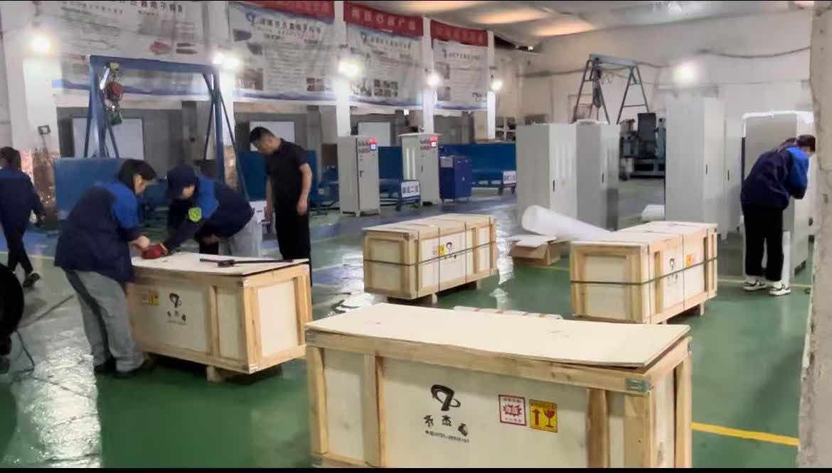 4 electromagnetic heating cantilever rollers sent to Jiangsu