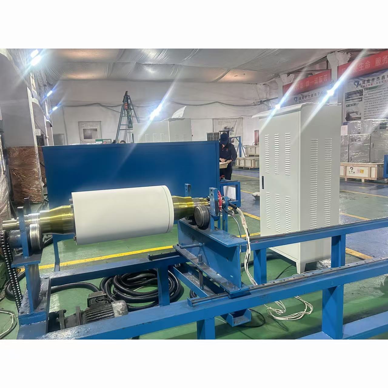 Electromagnetic heating rubber roller - temperature adjustment in progress