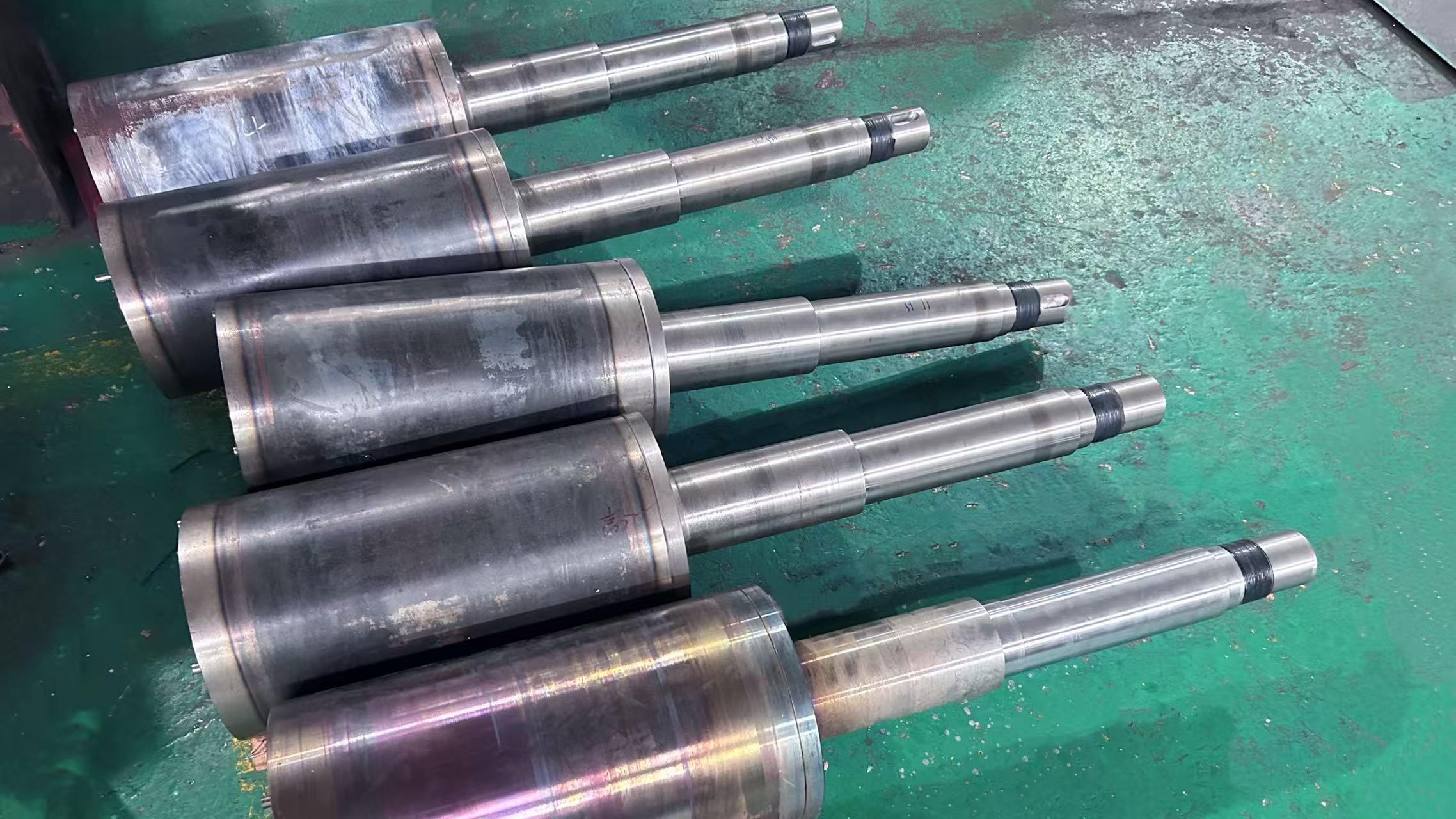 Electromagnetic Heating Cantilever Roller Electromagnetic Heating Cantilever Roller