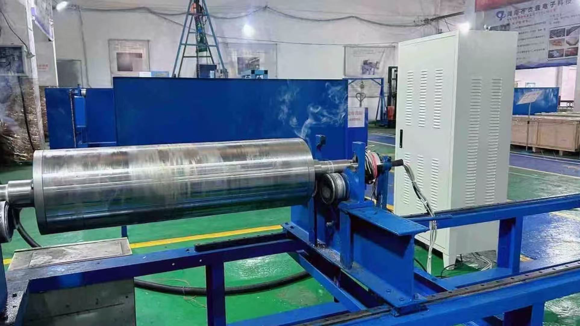 Electromagnetic heating roller - temperature rise debugging in progress Electromagnetic heating roller - temperature rise debugging in progress