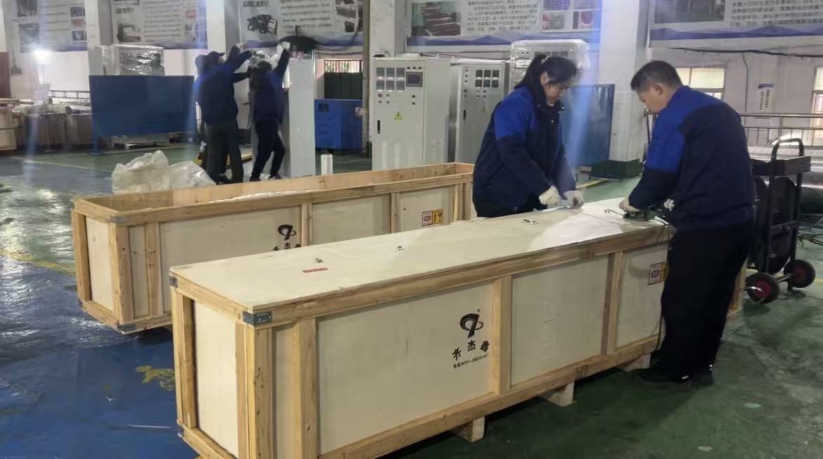 Electromagnetic induction heating roller - special vehicle delivery in progress Electromagnetic induction heating roller - special vehicle delivery in progress